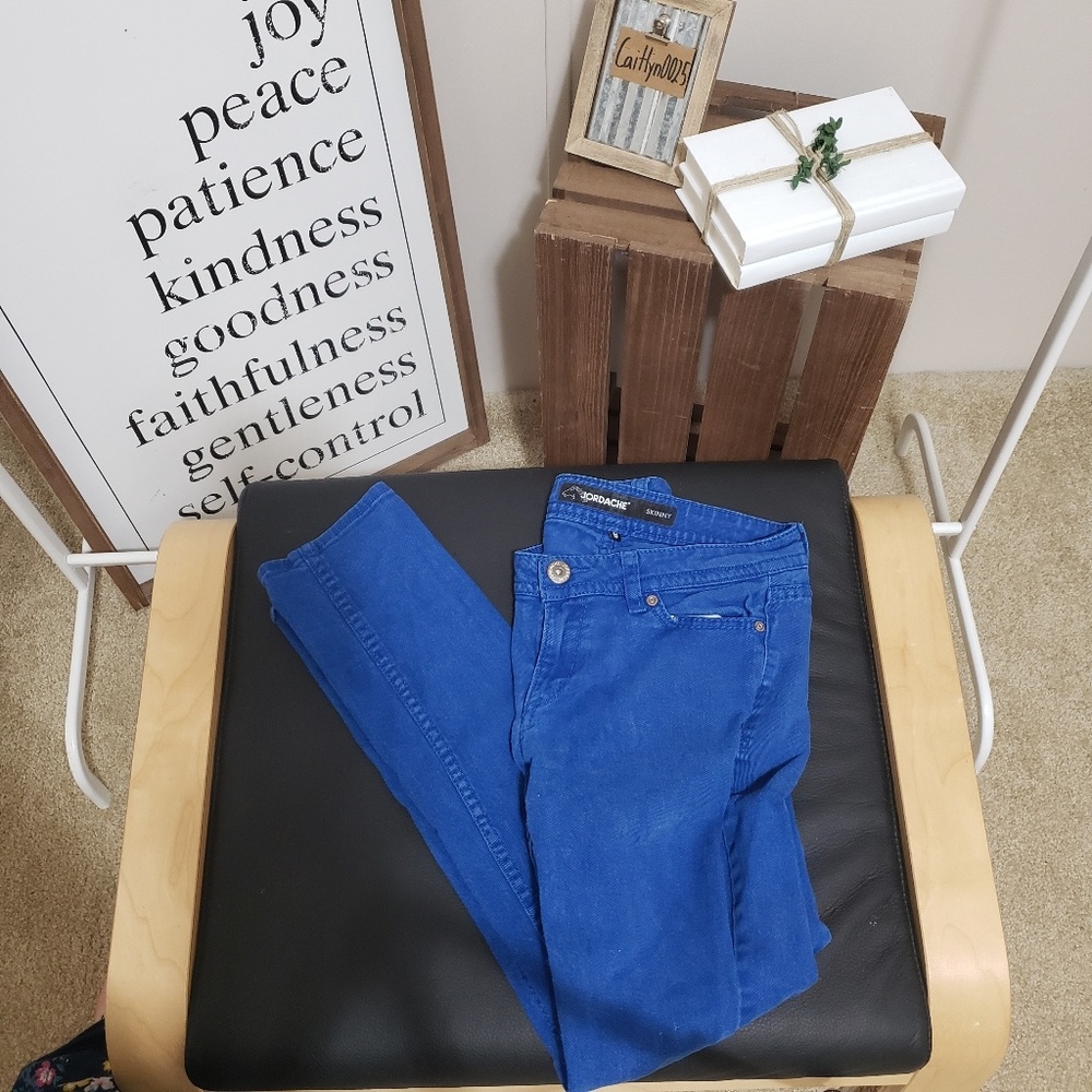 BLUE jeans